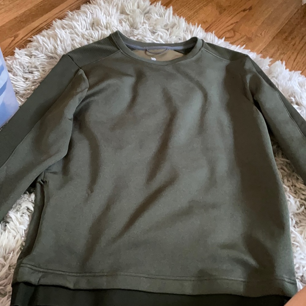 Green sweatshirt